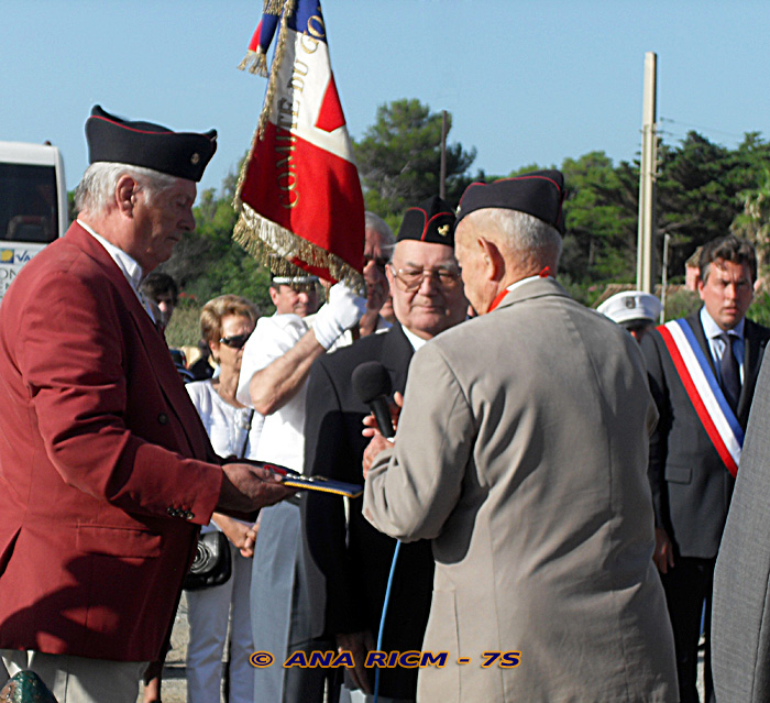 Gilbert Dequin est fait chevalier de la Légion d'Honneur